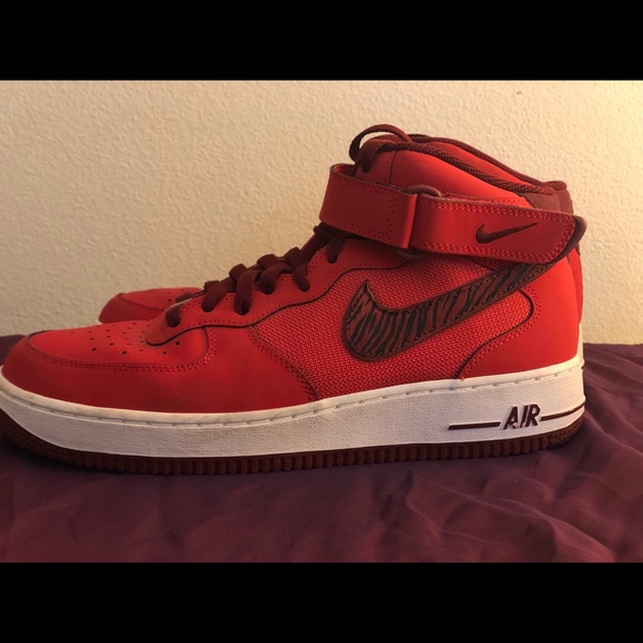 Nike Air Force 1 1982 Edition - Picture 2 of 7
